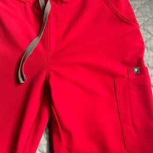 Red, like new, figs bottoms